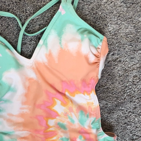 Xhiliartion Pastel Tie Dye One-Piece Swimsuit - Picture 3 of 3